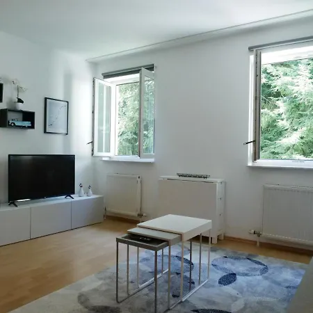 Modern Bahnhofsnähe *