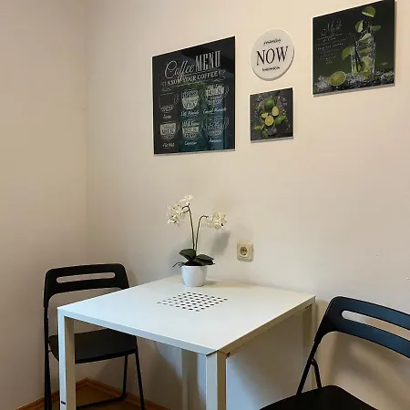 Modern Bahnhofsnaehe Linz